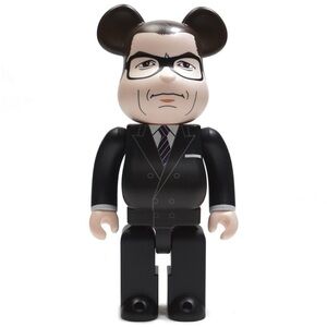 Bearbrick Kingsman 100% Suit Edition Medicom Toy - Limited Collectible